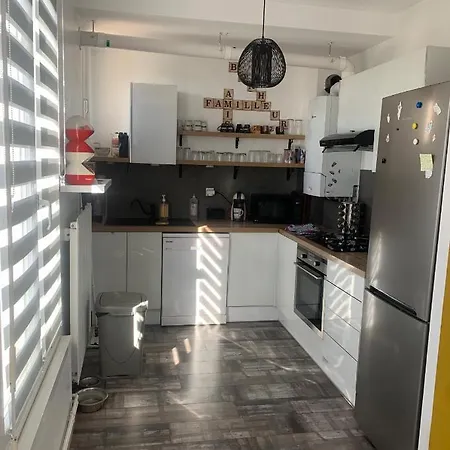 Chambre 2 Personnes 24h Du Mans Bed & Breakfast